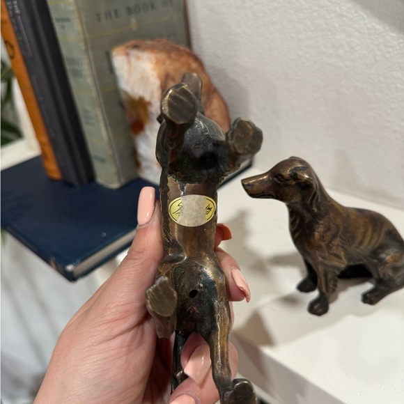 Cast Bronze Dog‎ Figurines - Picture 7 of 8